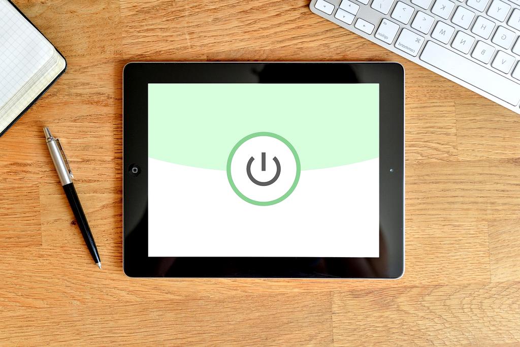 Data security and privacy protection icon